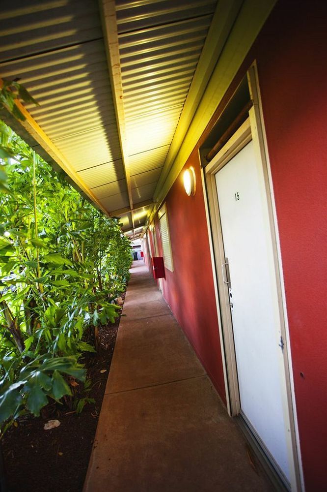 Cattrall Park Motel Каррата Екстер'єр фото